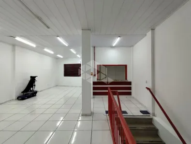 Ponto Comercial para alugar, 300m² no Centro, Santa Maria