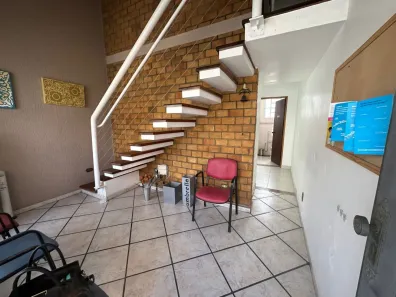 Sala Comercial para alugar, 54m² no Porto Grande, São Sebastião