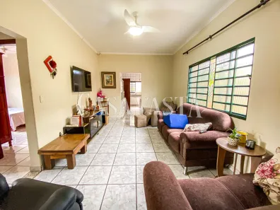 Casa com 3 Quartos à venda, 233m² no Ipanema, Araçatuba