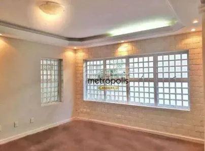 Sobrado com 3 Quartos à venda, 196m² no Vila Scarpelli, Santo André