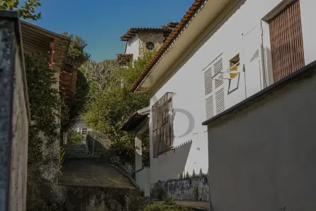Casa com 2 Quartos à venda, 1000m² no Tanque, Rio de Janeiro