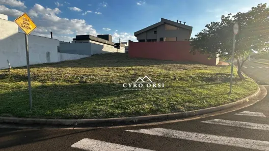 Lote/Terreno à venda, 377m² no Ondinhas, Piracicaba