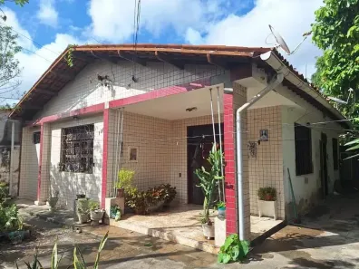 Casa com 2 Quartos à venda, 120m² no Montese, Fortaleza