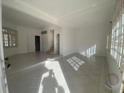 Casa com 5 Quartos à venda, 237m² no Balneário, Florianópolis