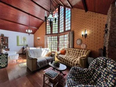 Casa de Condomínio com 5 Quartos à venda, 200m² no Carlos Guinle, Teresópolis
