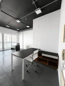 Sala Comercial para alugar, 36m² no Baeta Neves, São Bernardo do Campo