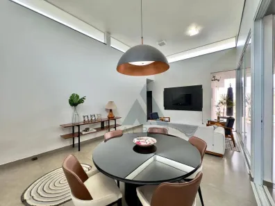 Casa de Condomínio com 4 Quartos à venda, 204m² no Vila Popular, Itapetininga