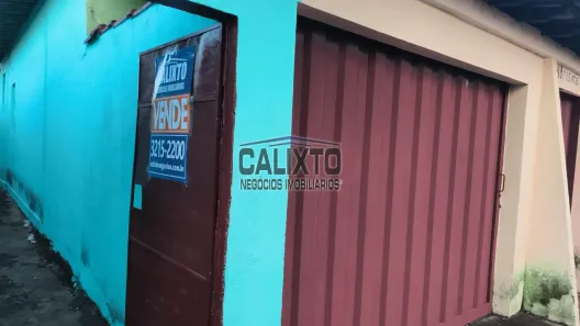 Casa com 3 Quartos à venda, 240m² no Planalto, Uberlândia