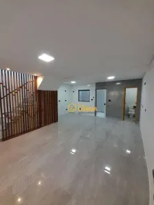 Sobrado com 3 Quartos à venda, 110m² no Jardim das Maravilhas, Santo André