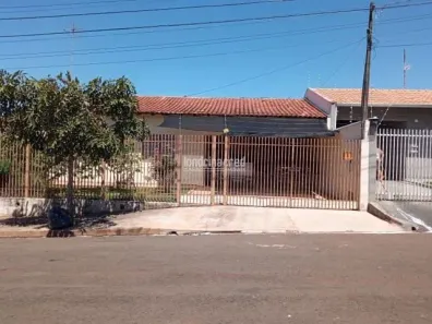 Casa com 3 Quartos à venda, 160m² no Monte Belo, Londrina
