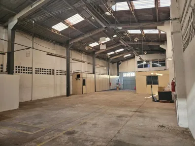 Galpão/Depósito/Armazém para alugar, 450m² no Jardim Limoeiro, Serra
