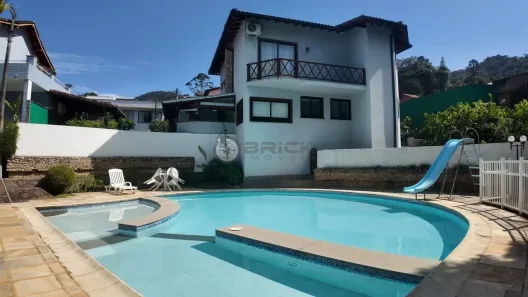Casa com 5 Quartos à venda, 290m² no Alto, Teresópolis