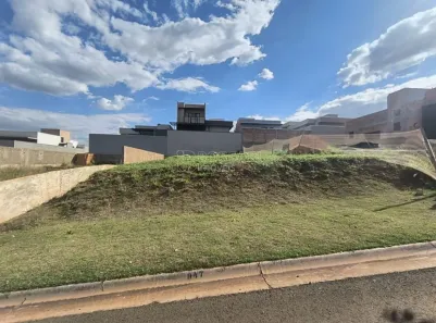 Lote/Terreno à venda, 275m² no Residencial Tivoli, Araraquara