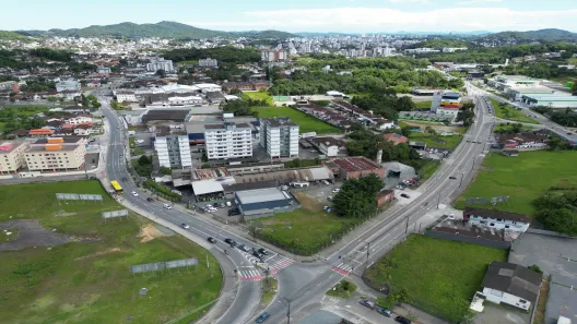 Lote/Terreno à venda, 1600m² no Jardim Sofia, Joinville