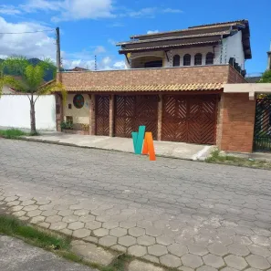 Sobrado com 4 Quartos à venda, 189m² no Vila Atlântica, Caraguatatuba