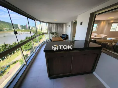 Apartamento com 4 Quartos para alugar, 268m² no Fazenda, Itajaí