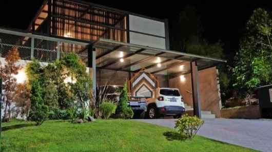 Casa de Condomínio com 3 Quartos à venda, 329m² no Krahe, Viamão