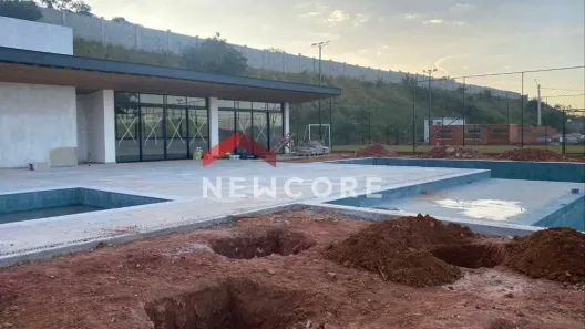 Lote/Terreno à venda, 360m² no Vila Santista, Atibaia