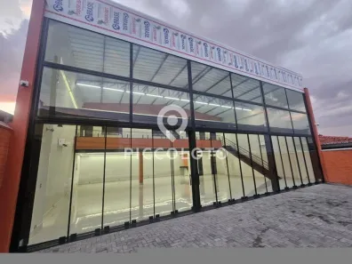 Galpão/Depósito/Armazém para venda ou aluguel, 250m² no Jardim Nova Europa, Campinas
