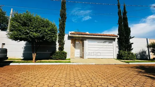 Fazenda/Sítio com 2 Quartos à venda, 202m² no Jardinópolis, Jardinópolis