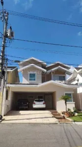 Sobrado com 3 Quartos à venda, 234m² no Parque Califórnia, Jacareí