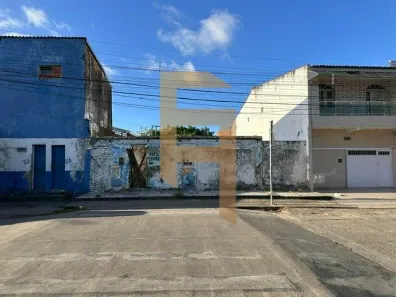 Lote/Terreno à venda, 363m² no Vila União, Fortaleza