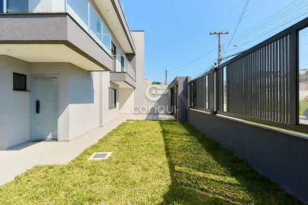 Sobrado com 3 Quartos à venda, 196m² no Cruzeiro, São José dos Pinhais