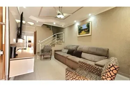 Sobrado com 3 Quartos à venda, 97m² no Jardim Santa Adélia, São Paulo