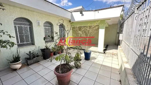 Casa com 3 Quartos à venda, 250m² no Vila Galvão, Guarulhos