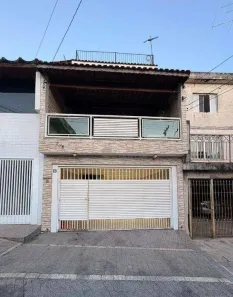 Casa com 3 Quartos à venda, 227m² no Jardim Santa Maria, São Paulo