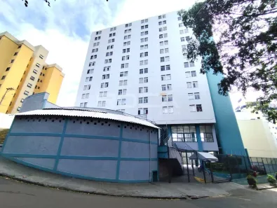 Apartamento com 3 Quartos para alugar, 91m² no Centro, São Carlos