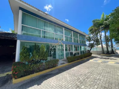 Casa de Condomínio com 5 Quartos para alugar, 250m² no Maria Farinha, Paulista