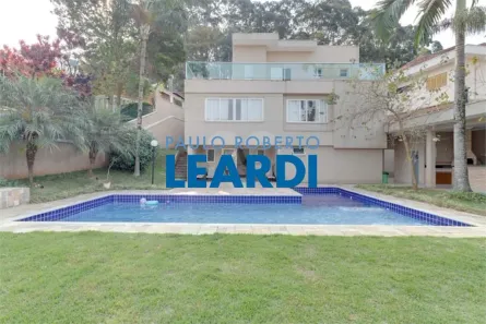 Sobrado com 5 Quartos à venda, 600m² no Jardim Marajoara, São Paulo