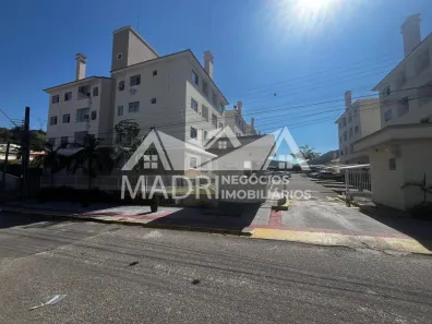 Apartamento com 2 Quartos para alugar, 54m² no Madri, Palhoça