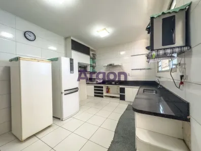 Casa com 4 Quartos à venda, 377m² no Vila Viana, Goiânia