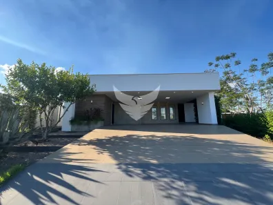 Casa de Condomínio com 4 Quartos à venda, 300m² no Cidade Jardim, Porto Velho