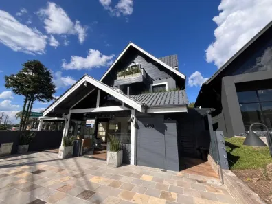 Ponto Comercial para alugar, 200m² no Avenida Central, Gramado