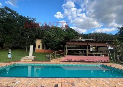 Fazenda/Sítio com 4 Quartos à venda, 200m² no Jundiaizinho (Terra Preta), Mairiporã