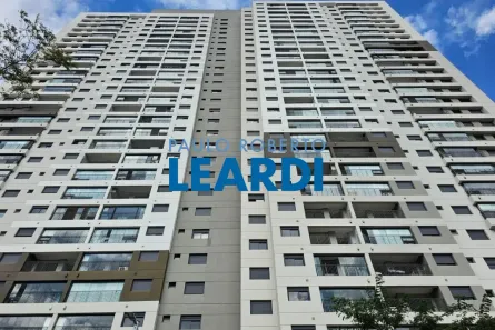 Apartamento com 2 Quartos à venda, 55m² no Vila Anastácio, São Paulo