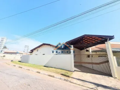 Casa com 3 Quartos para alugar, 150m² no João XXIII, Vinhedo