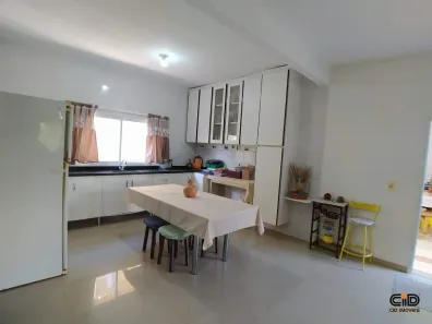 Sobrado com 4 Quartos à venda, 332m² no Santa Rosa, Cuiabá