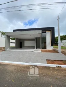 Casa de Condomínio com 3 Quartos à venda, 150m² no Aeroporto, Araçatuba