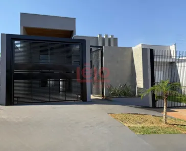 Casa com 3 Quartos à venda, 100m² no Jardim Araucária, Maringá