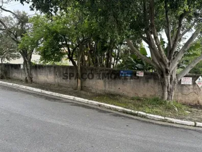 Lote/Terreno à venda, 283m² no Jardim Teresa, São Paulo