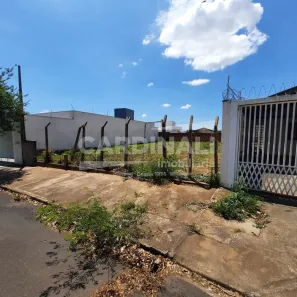 Lote/Terreno à venda, 365m² no Jardim Acapulco, São Carlos