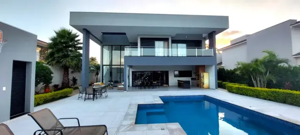 Casa de Condomínio com 4 Quartos à venda, 700m² no Cidade Santos Dumont, Jundiaí