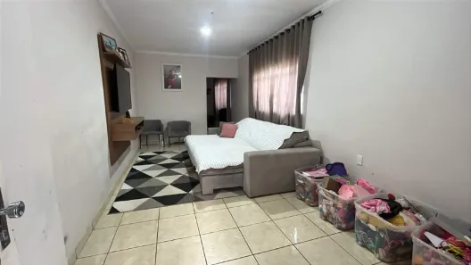 Casa com 3 Quartos à venda, 175m² no Vila São Luiz, Limeira