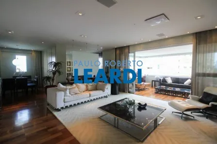 Apartamento com 4 Quartos à venda, 264m² no Jardim Universidade Pinheiros, São Paulo