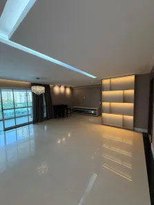 Apartamento com 3 Quartos para alugar, 172m² no Aleixo, Manaus