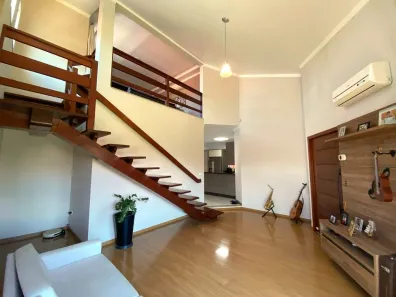 Casa com 3 Quartos à venda, 182m² no Costa e Silva, Joinville